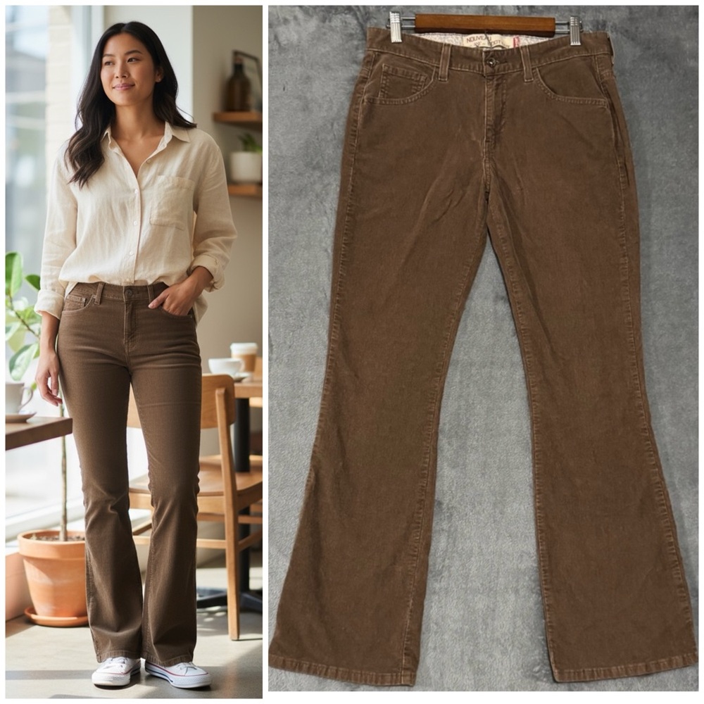 Levi's Women's Boot Cut Jeans in Rich Brown